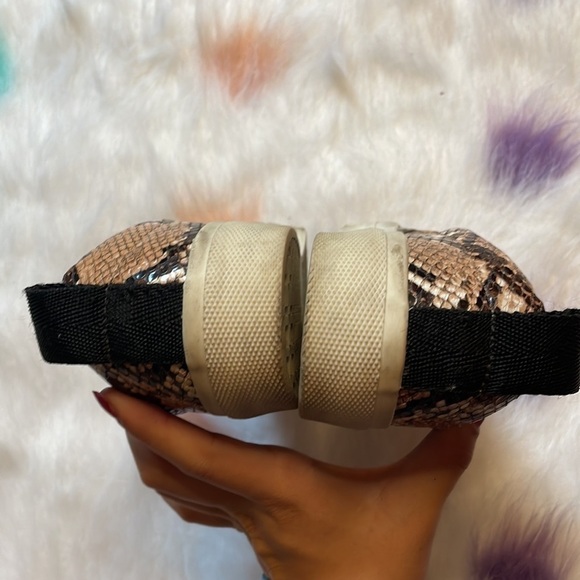 ZARA Snakeskin Slip On Shoes - Picture 5 of 8